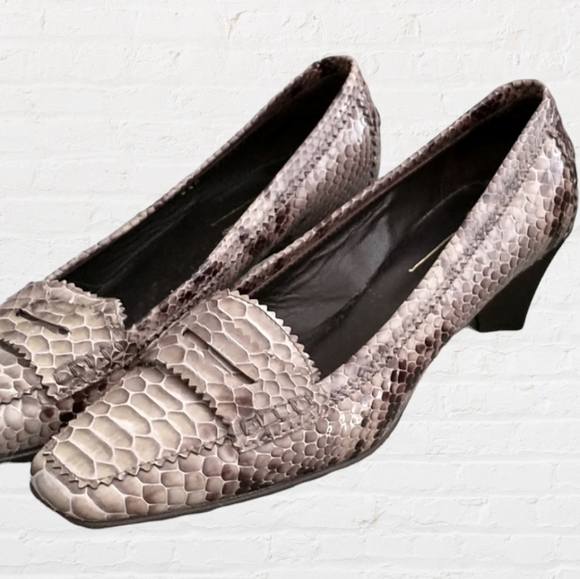 Donald J Pliner square toe pumps shoe khaki brown 2" heel loafer look size 8.5 M - Picture 1 of 12